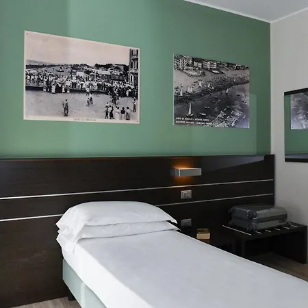 Vienna ホテル 3*