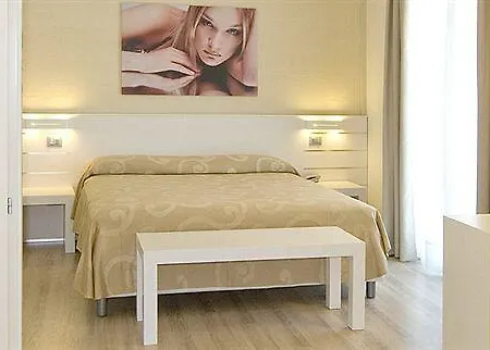 Szálloda Vienna 3*