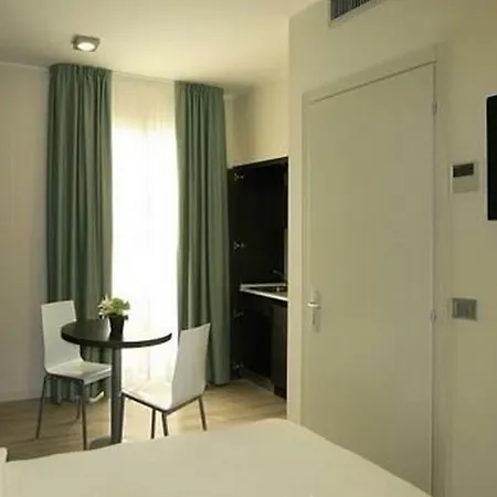 维也纳酒店 酒店 利多迪迪耶索洛