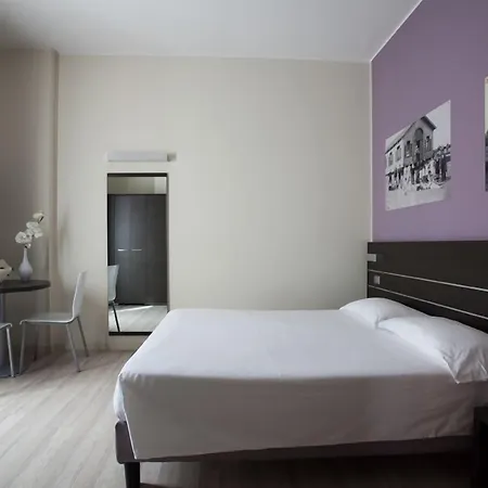 维也纳酒店 利多迪迪耶索洛