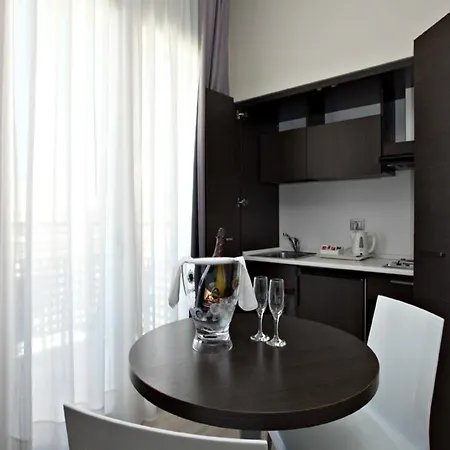 维也纳酒店 酒店