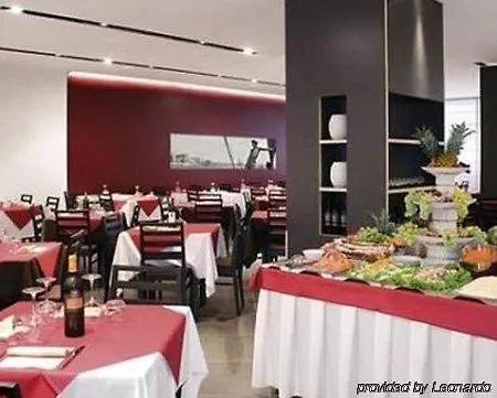فندق Vienna 3*