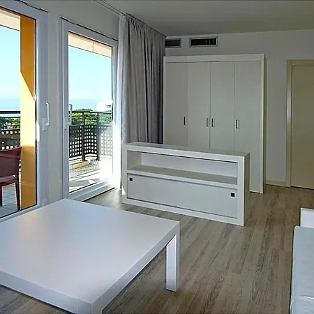 Vienna 3*