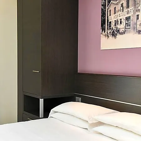 Otel Vienna 3*