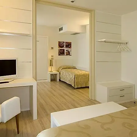Otel Vienna 3*