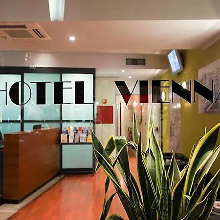 Otel Vienna 3*