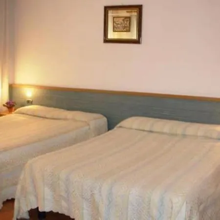 Szálloda Vienna 3*