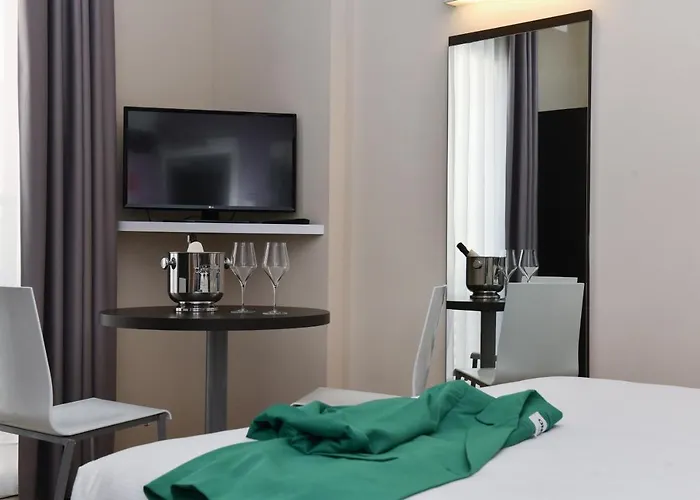 Vienna Hotel