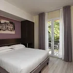 Vienna Otel