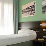 Vienna Otel 3*