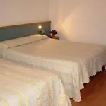 Vienna Otel
