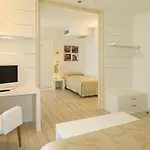 Vienna Otel